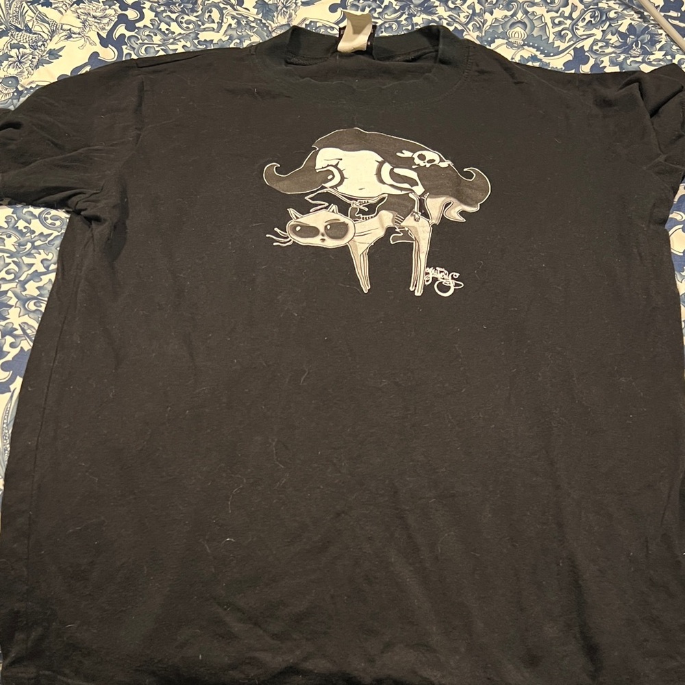 Misery Black Short-Sleeve Graphic Tee with White Cat Illustration
